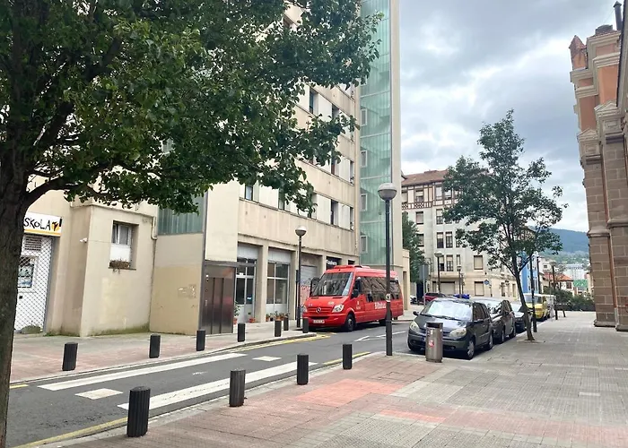 Precioso Apartamento Junto A Casco Viejo